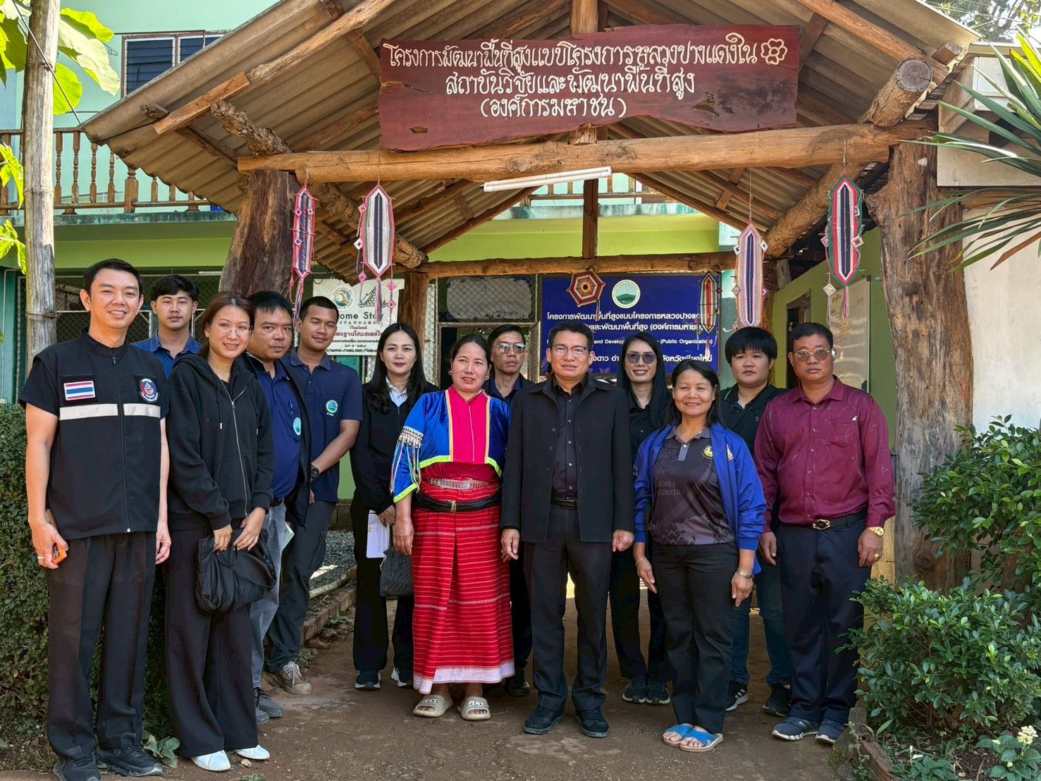 พช.เชียงดาว : ร่วมตรวจประเมินผลงานศูนย์การเรียนรู้โครงการอันเนื่องมาจากพระราชดําริต้นแบบ