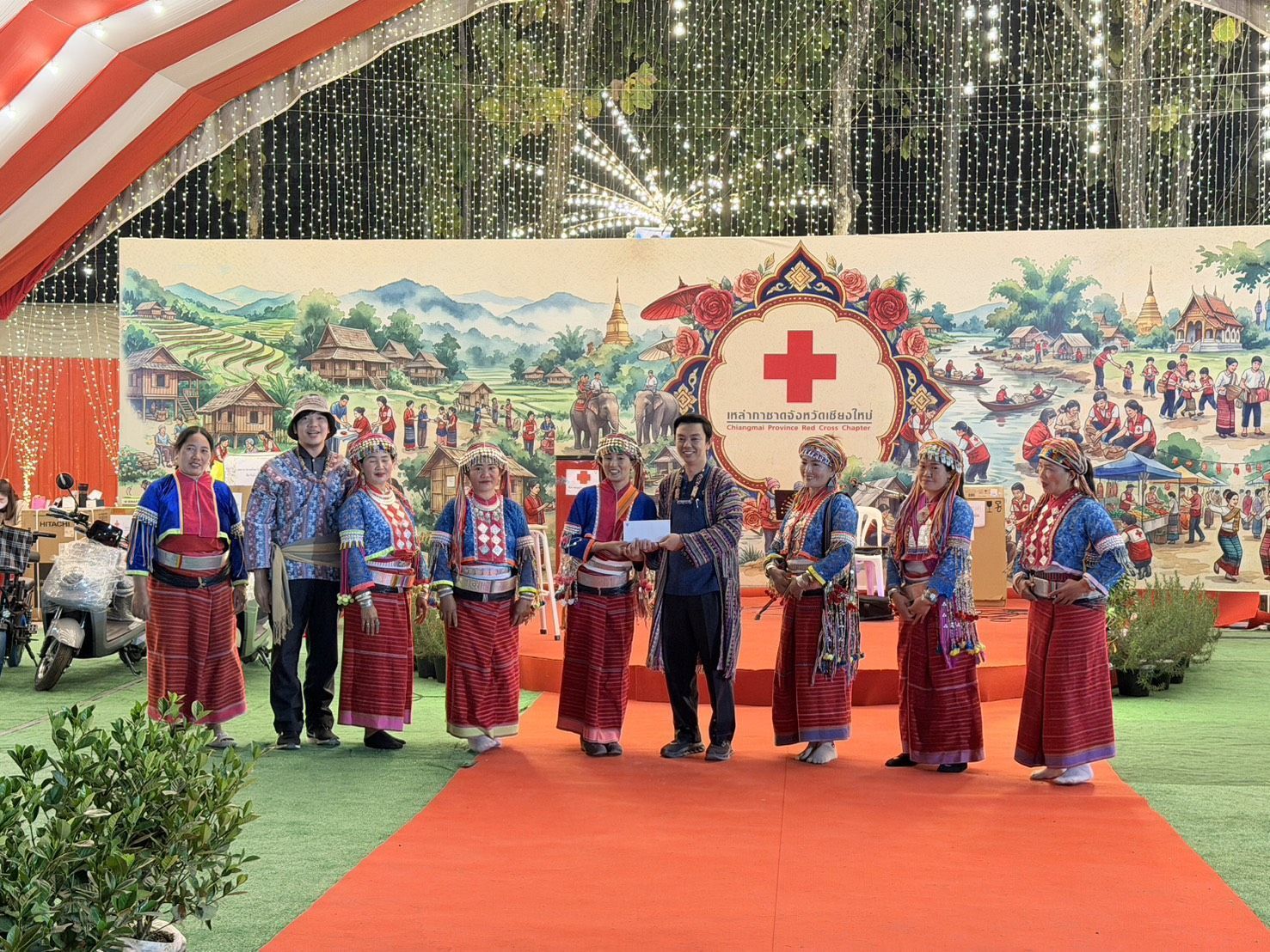 พช.เชียงดาว : ให้การสนับสนุนชุดการแสดง "นางร้อยเงิน" ในงานฤดูหนาว นางสาวเชียงใหม่ และงาน OTOP ของดีเมืองเชียงใหม่ ประจำปี 2569