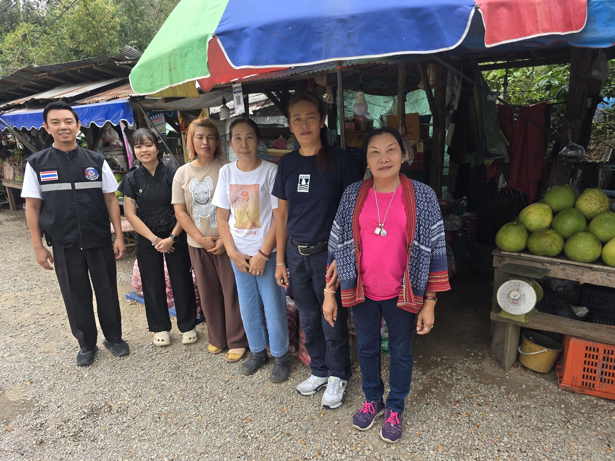 พช.เชียงดาว : ติดตามกลุ่มสตรีที่ขอรับเงินสนับสนุนเงินกองทุนพัฒนาบทบาทสตรี ประเภทเงินทุนหมุนเวียน 